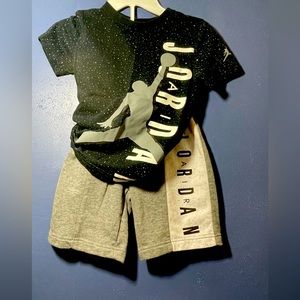 Size 5-6 Boys Air Jordan Shorts Set
